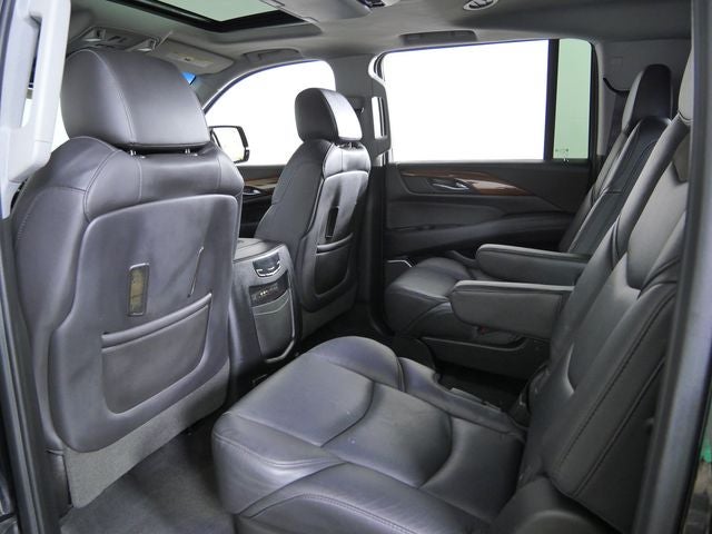 2016 Cadillac Escalade ESV Luxury