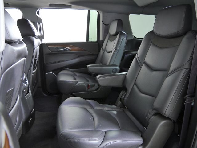 2016 Cadillac Escalade ESV Luxury