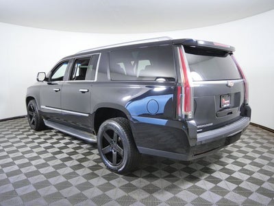 2016 Cadillac Escalade ESV Luxury