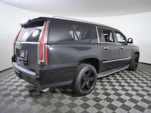 2016 Cadillac Escalade ESV Luxury