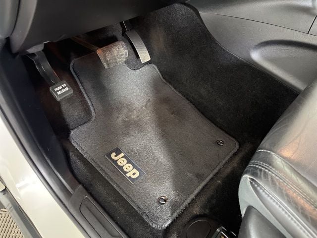 2011 Jeep Grand Cherokee Laredo