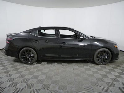 2023 Nissan Maxima SR
