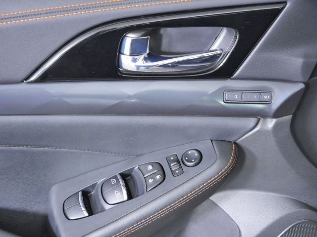 2023 Nissan Maxima SR