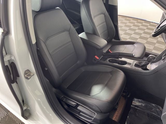 2018 Volkswagen Passat 2.0T SE w/Technology w/Technology