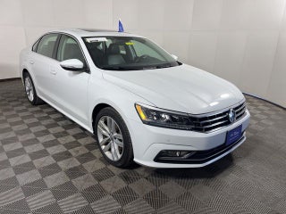 2018 Volkswagen Passat 2.0T SE w/Technology w/Technology