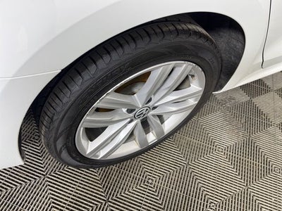 2018 Volkswagen Passat 2.0T SE w/Technology w/Technology