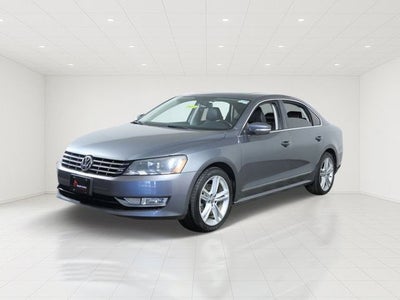 2014 Volkswagen Passat TDI SE w/Sunroof/Nav