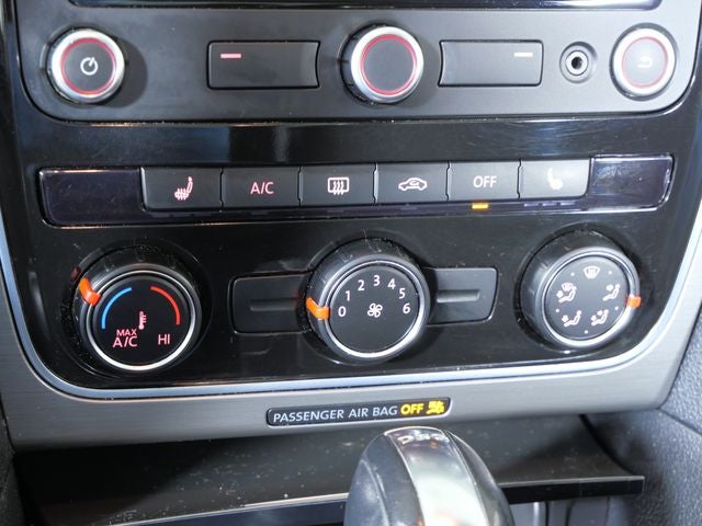 2014 Volkswagen Passat TDI SE w/Sunroof/Nav