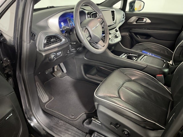 2022 Chrysler Pacifica Hybrid Limited