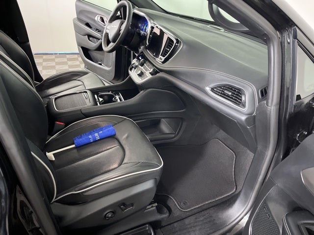 2022 Chrysler Pacifica Hybrid Limited