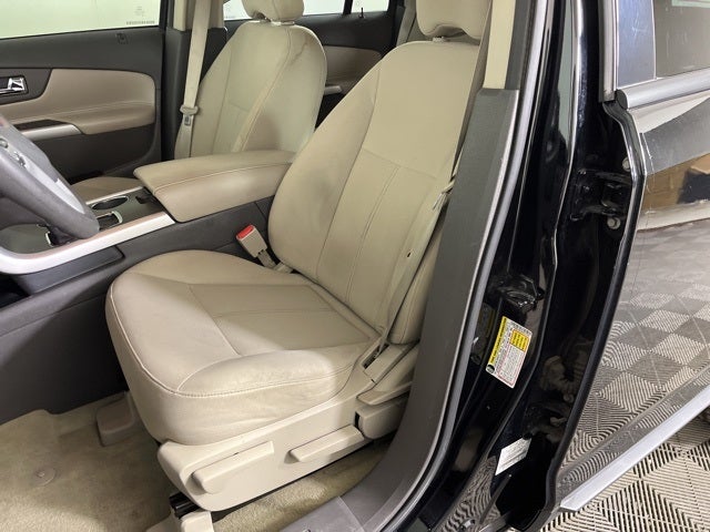 2011 Ford Edge SE