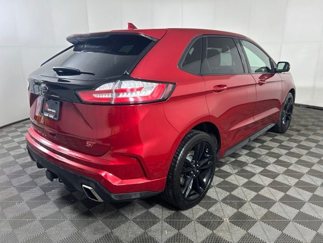 2020 Ford Edge ST
