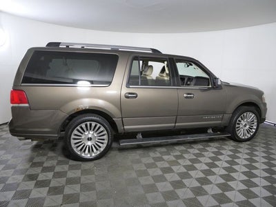2015 Lincoln Navigator L Base