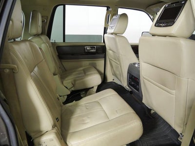 2015 Lincoln Navigator L Base