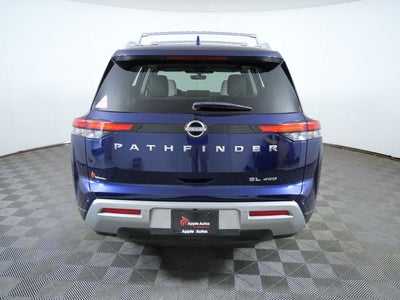 2023 Nissan Pathfinder SL