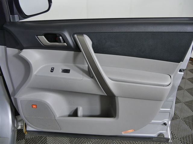 2009 Toyota Highlander Sport