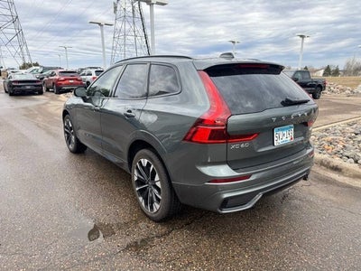 2026 Volvo XC60 B5 Plus