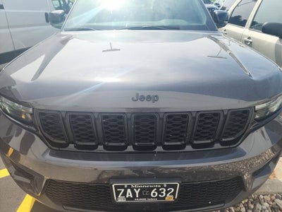 2024 Jeep Grand Cherokee Altitude