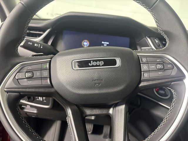 2024 Jeep Grand Cherokee L Laredo