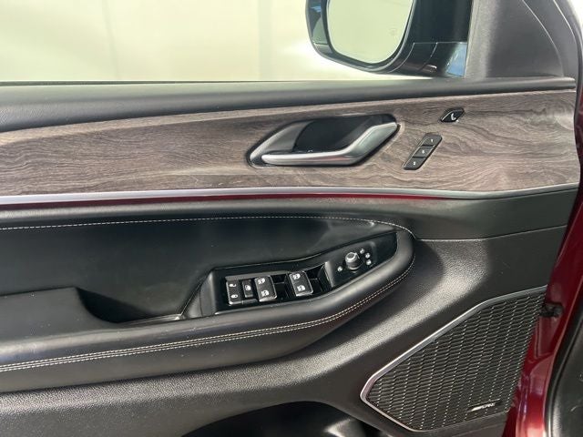 2023 Jeep Grand Cherokee L Overland