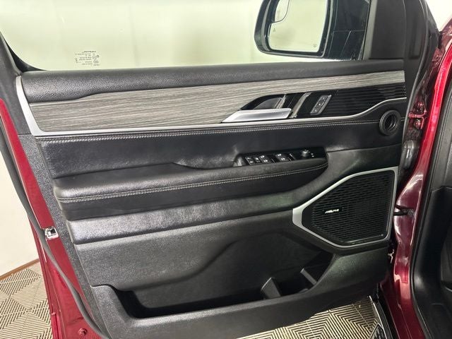2024 Jeep Wagoneer Series III