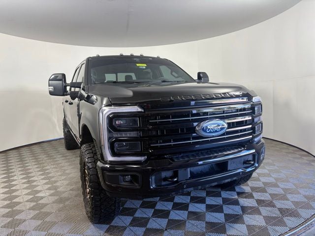 2025 Ford F-350SD Platinum