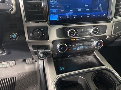 2022 Ford F-350SD Lariat