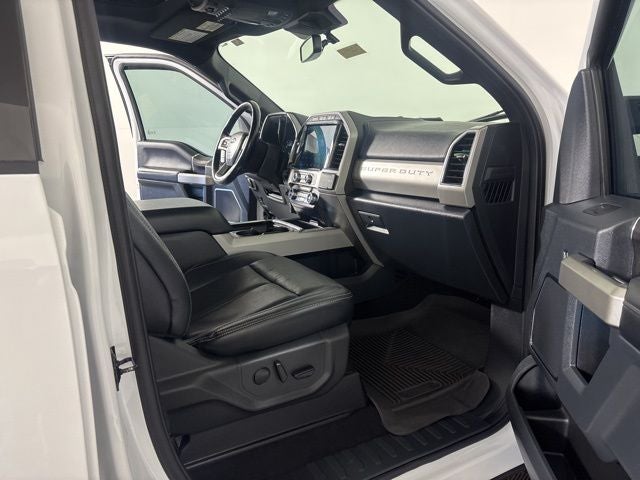2022 Ford F-350SD Lariat