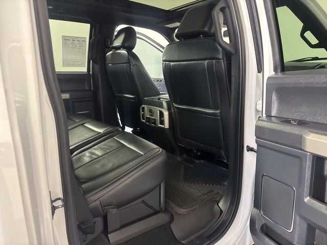 2022 Ford F-350SD Lariat