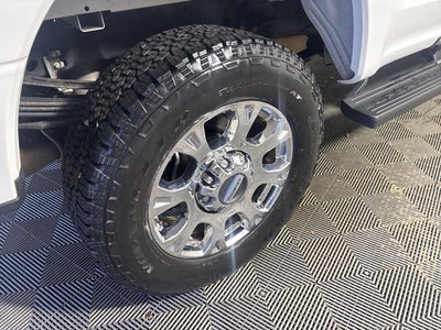 2022 Ford F-350SD Lariat