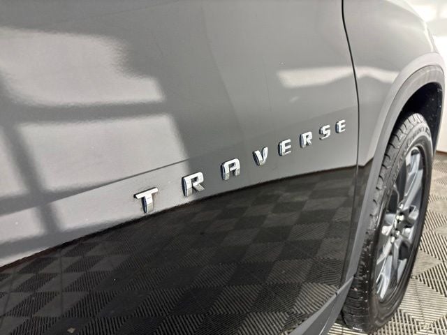 2021 Chevrolet Traverse RS