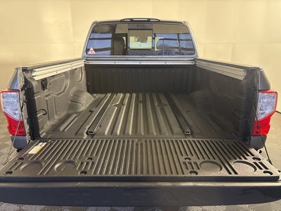 2021 Nissan Titan SV