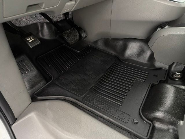 2020 Nissan NV2500 HD SV