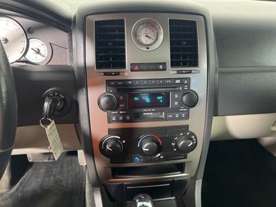 2005 Chrysler 300 Touring