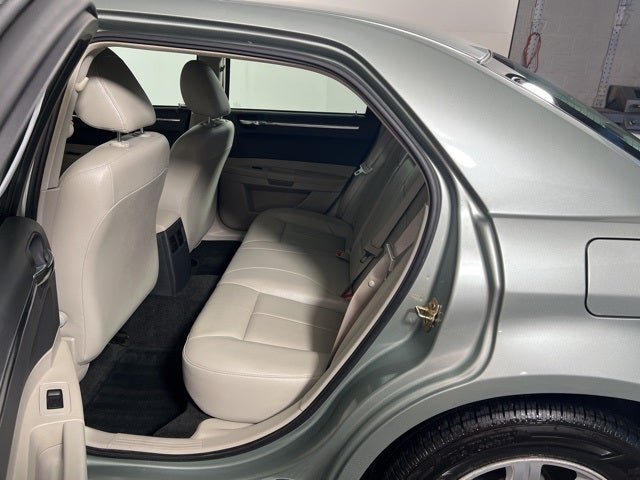 2005 Chrysler 300 Touring