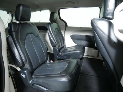 2020 Chrysler Pacifica Touring L Plus