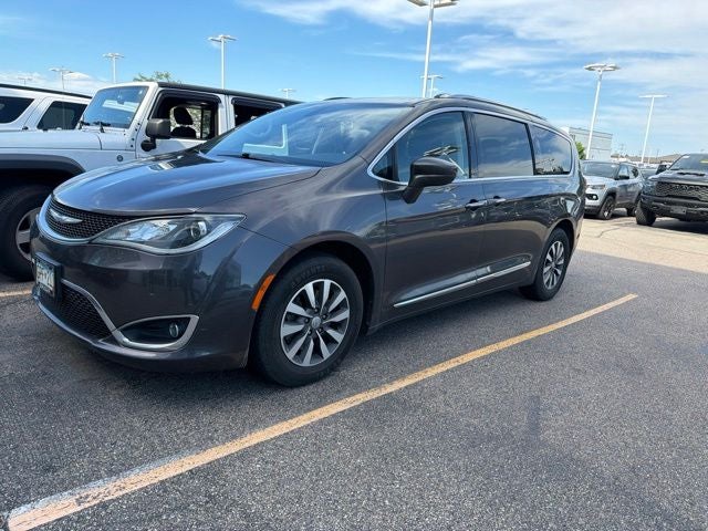2020 Chrysler Pacifica Touring L Plus