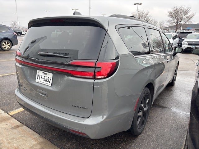 2025 Chrysler Pacifica Limited