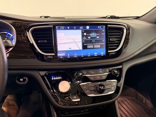 2021 Chrysler Pacifica Hybrid Pinnacle