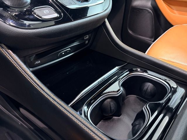 2021 Chrysler Pacifica Hybrid Pinnacle