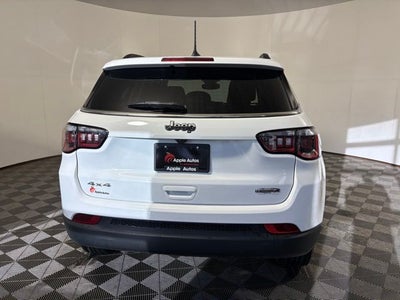 2022 Jeep Compass Latitude Lux