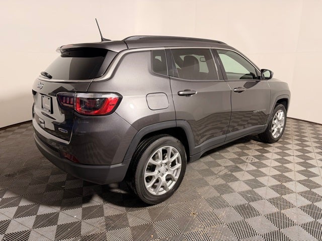 2023 Jeep Compass Latitude Lux