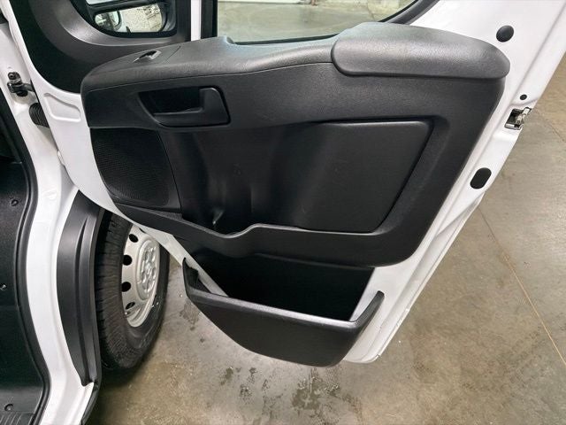 2023 RAM ProMaster 1500 Low Roof 136 WB