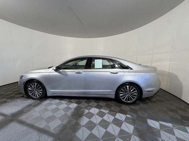 2017 Lincoln MKZ Select