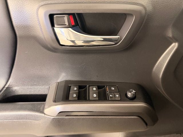 2022 Toyota Tacoma TRD Off-Road V6