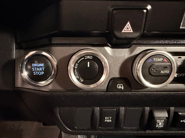 2022 Toyota Tacoma TRD Off-Road V6