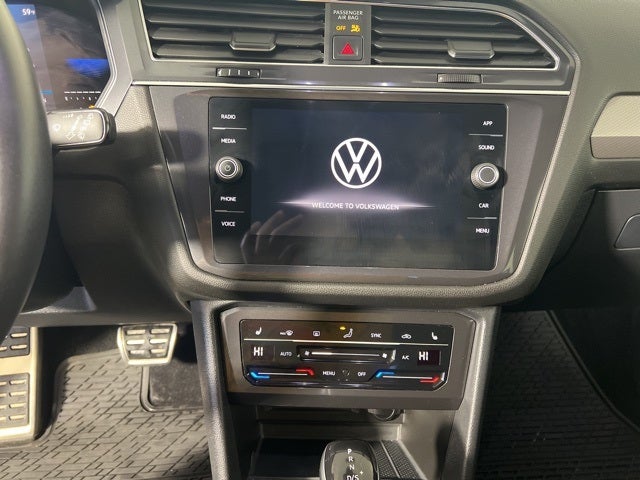 2023 Volkswagen Tiguan 2.0T SE R-Line Black