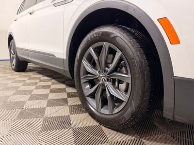2023 Volkswagen Tiguan 2.0T SE