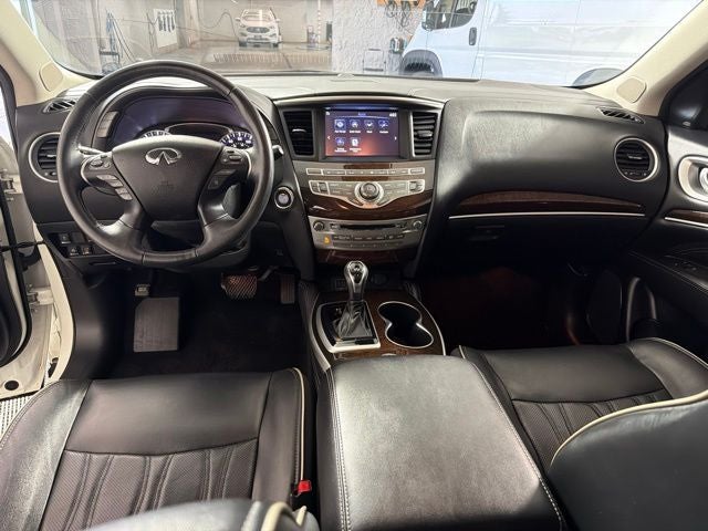 2019 INFINITI QX60 LUXE