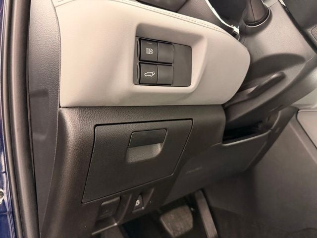 2024 Toyota Highlander Hybrid XLE